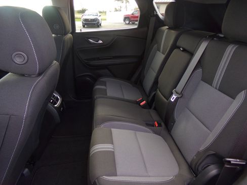 Used 2024 Chevrolet Blazer LT w/ Convenience Package image 23