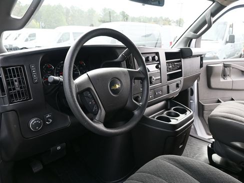 Used 2024 Chevrolet Express 2500 Work Van w/ Driver Convenience Package image 6