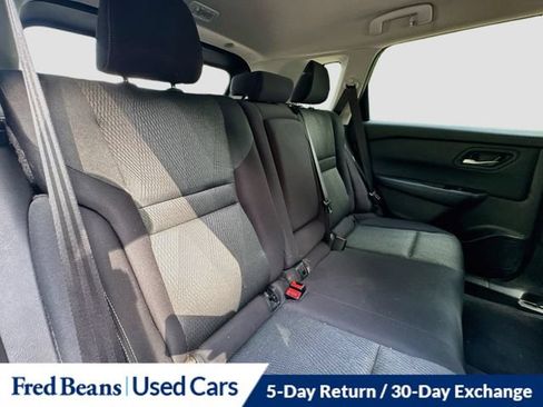 Used 2025 Nissan Rogue SV AWD/4WD image 28