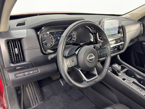 Used 2022 Nissan Pathfinder SL w/ SL Premium Package image 12