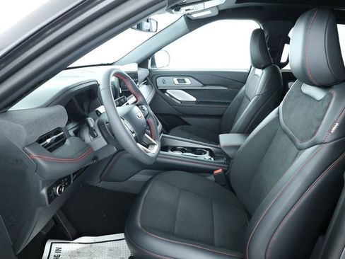 Used 2025 Ford Explorer ST w/ Sun And Sound Package image 17