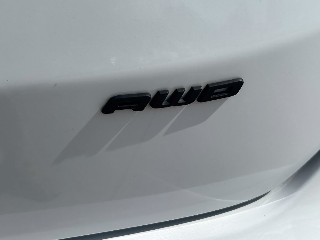 Used 2022 Ford Edge SE w/ Black Appearance Package AWD/4WD image 12