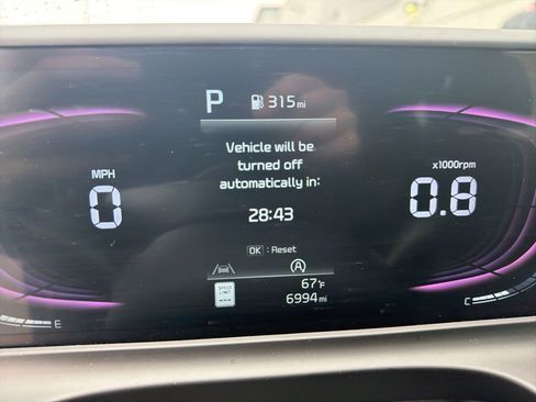 Certified 2025 Kia Seltos S image 6