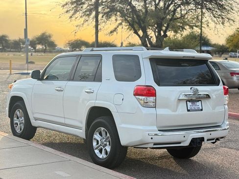 Used 2011 Toyota 4Runner SR5 w/ Premium Pkg w/Leather AWD/4WD image 3