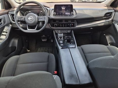 Used 2023 Nissan Rogue S FWD image 14