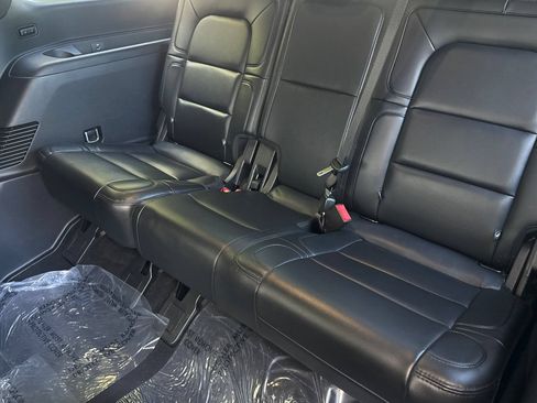 Certified 2021 Lincoln Navigator Reserve AWD/4WD image 15