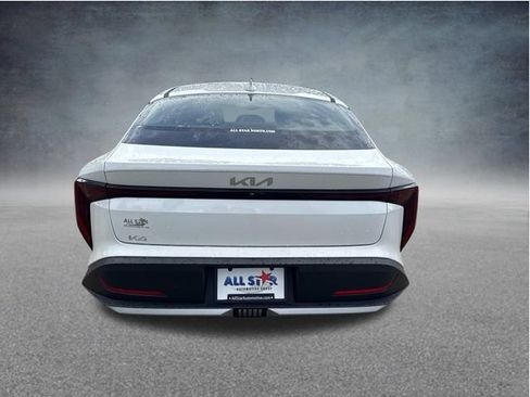 Used 2025 Kia K4 FWD image 8