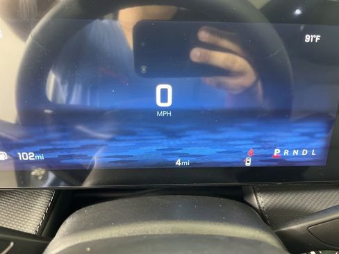 New 2026 Chevrolet Equinox LT FWD image 33