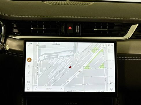 Certified 2025 Jaguar F-PACE R-Dynamic S image 23