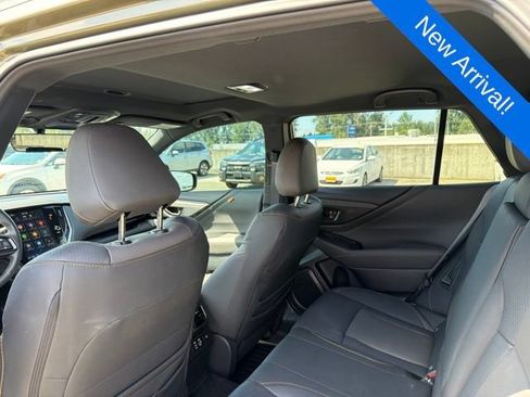 Used 2025 Subaru Outback Wilderness AWD/4WD image 12