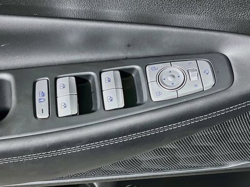 Used 2023 Hyundai Santa Fe Calligraphy AWD/4WD image 16