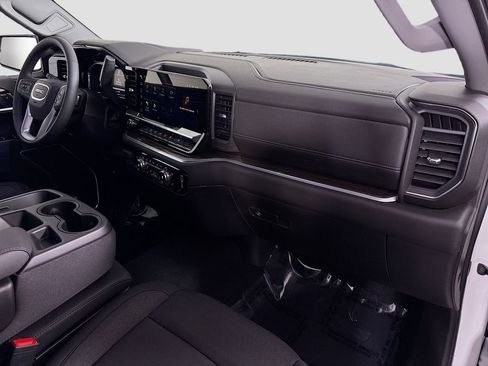 New 2026 GMC Sierra 1500 Elevation image 29