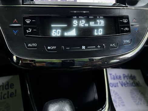 Used 2015 Toyota Avalon XLE Touring FWD image 24