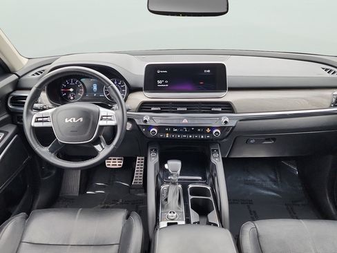 Used 2022 Kia Telluride SX w/ Nightfall Edition Package AWD/4WD image 9