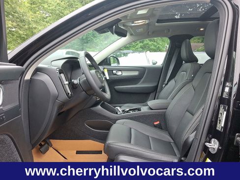 New 2026 Volvo XC40 B5 Plus w/ Protection Package Premier image 13