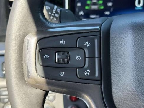 Used 2022 Chevrolet Silverado 1500 ZR2 w/ Technology Package AWD/4WD image 23