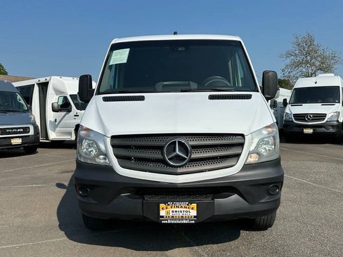 Used 2014 Mercedes-Benz Sprinter 2500 image 8