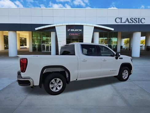 Used 2023 GMC Sierra 1500 SLE AWD/4WD image 8