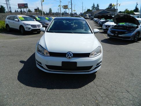 Used 2015 Volkswagen Golf TDI SEL FWD image 3