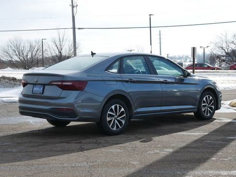 Certified 2024 Volkswagen Jetta S image 7