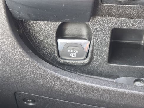 Used 2023 RAM ProMaster 2500 FWD image 19