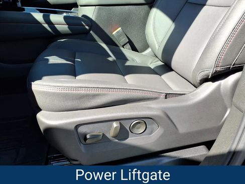 New 2026 Chevrolet Suburban RST w/ Comfort Package image 16