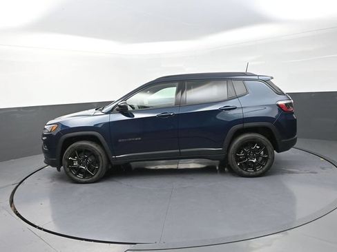 New 2026 Jeep Compass Latitude AWD/4WD image 6