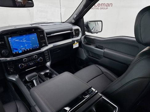 Used 2025 Ford F150 Lariat w/ Equipment Group 501A Mid AWD/4WD image 24