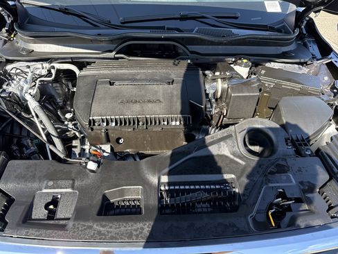 Certified 2025 Honda Pilot EX-L image 36