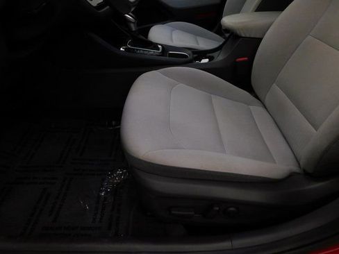 Used 2022 Hyundai Ioniq SEL image 20