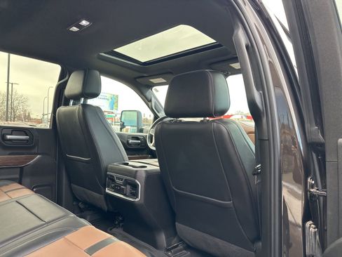 Used 2020 Chevrolet Silverado 3500 High Country w/ Z71 Off-Road Package image 38