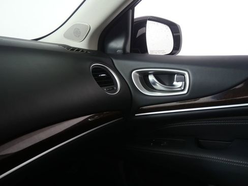 Used 2016 INFINITI QX60 FWD w/ Deluxe Technology Package image 23