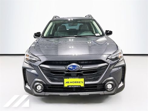 Used 2025 Subaru Outback Premium image 2