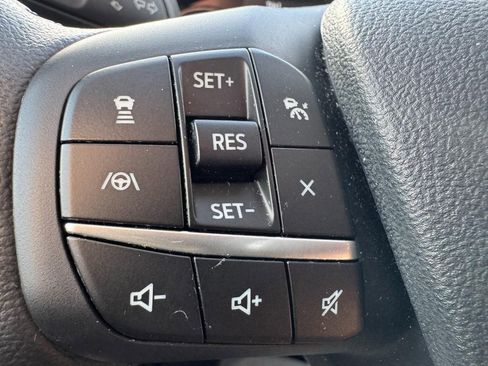 Used 2022 Ford Maverick Lariat w/ Lariat Luxury Package image 17