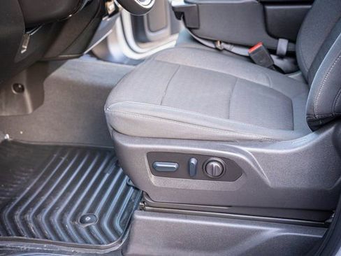 Used 2022 GMC Sierra 2500 SLE image 15