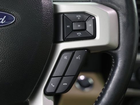 Used 2017 Ford F150 Lariat w/ Equipment Group 502A Luxury image 11