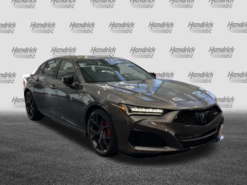 Used 2023 Acura TLX Type S image 2