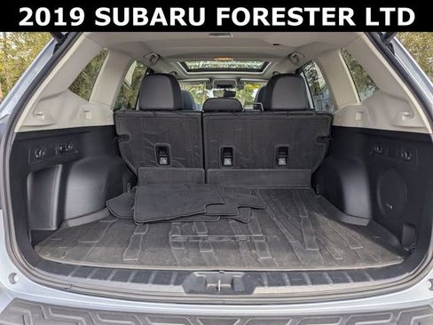 Used 2019 Subaru Forester Limited image 15