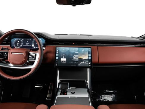 Used 2024 Land Rover Range Rover SV AWD/4WD image 26