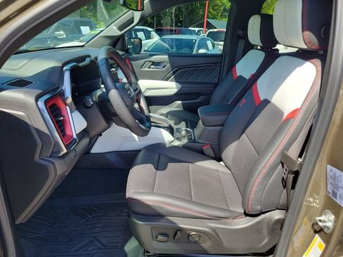 Used 2024 GMC Canyon AT4X AWD/4WD image 19