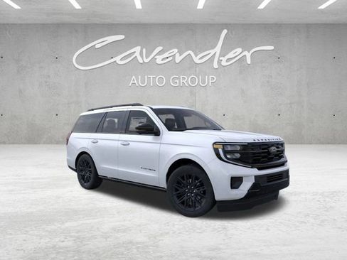 New 2026 Ford Expedition Platinum w/ Stealth Appearance Package image 7