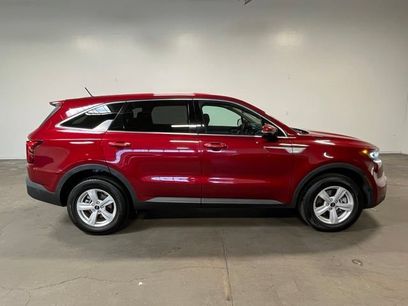 Used 2022 Kia Sorento LX