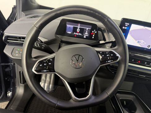 Used 2023 Volkswagen ID.4 Pro S RWD image 21