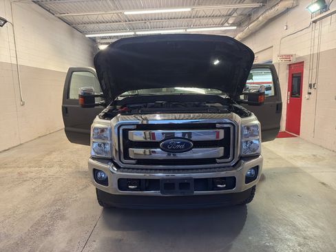 Used 2016 Ford F350 XLT image 8