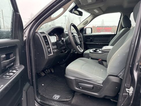 Used 2018 RAM 1500 Express image 8