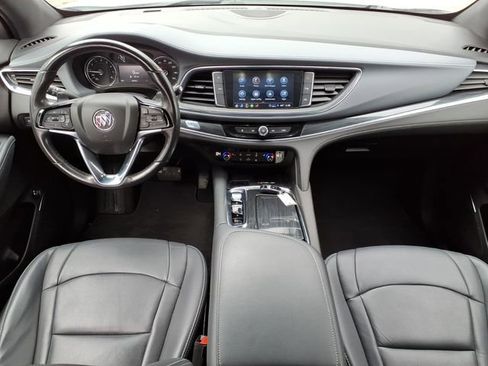 Used 2023 Buick Enclave Essence image 38