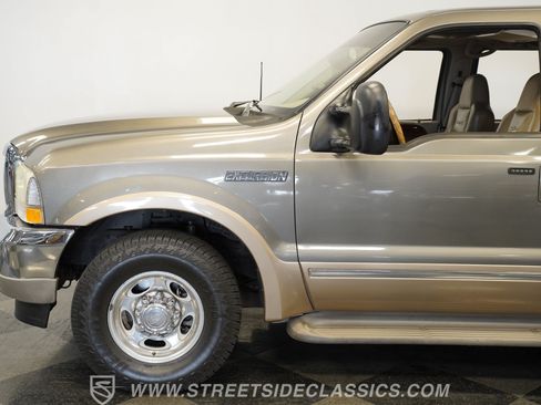 Used 2002 Ford Excursion Limited RWD image 25