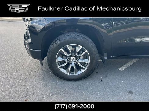 Used 2023 Chevrolet Silverado 1500 RST w/ Z71 Off-Road Package AWD/4WD image 28