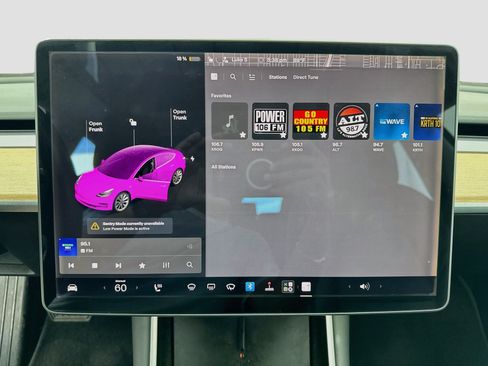 Used 2018 Tesla Model 3 Long Range RWD image 11