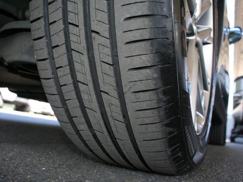 Used 2014 Lexus RX 450h AWD image 12